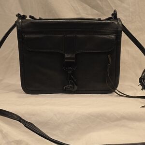 Rebecca Minkoff Elegant Black Leather Crossbody Bag